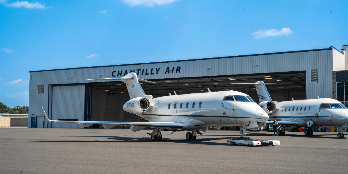 Chantilly Air hangar space behind an aircraft